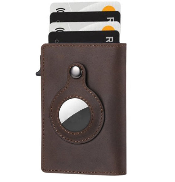Men's slim card wallet in brown leather with round tag holder and metal top rivet.